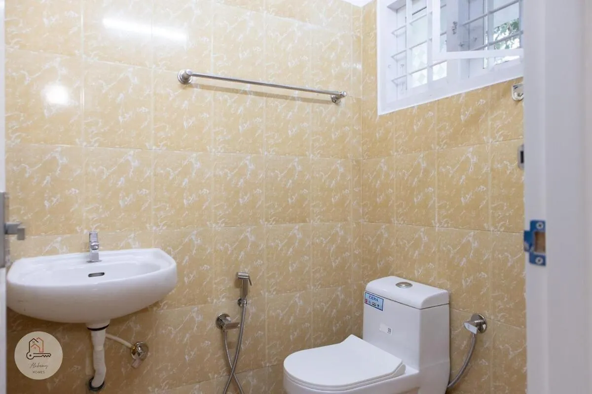 The Urban Loft, Edappally Kochi Apartament